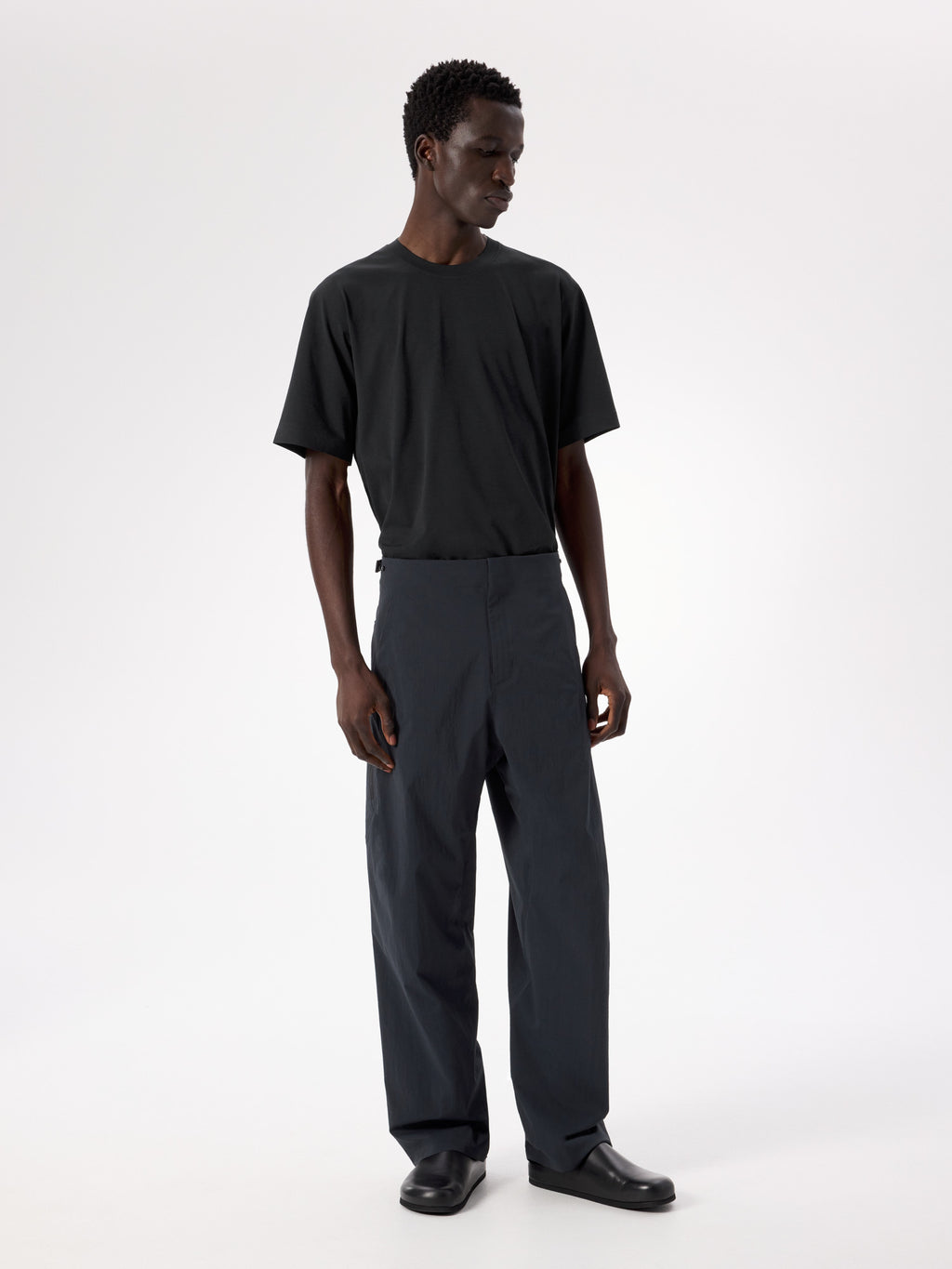 Spere Cargo Pant Black Front View