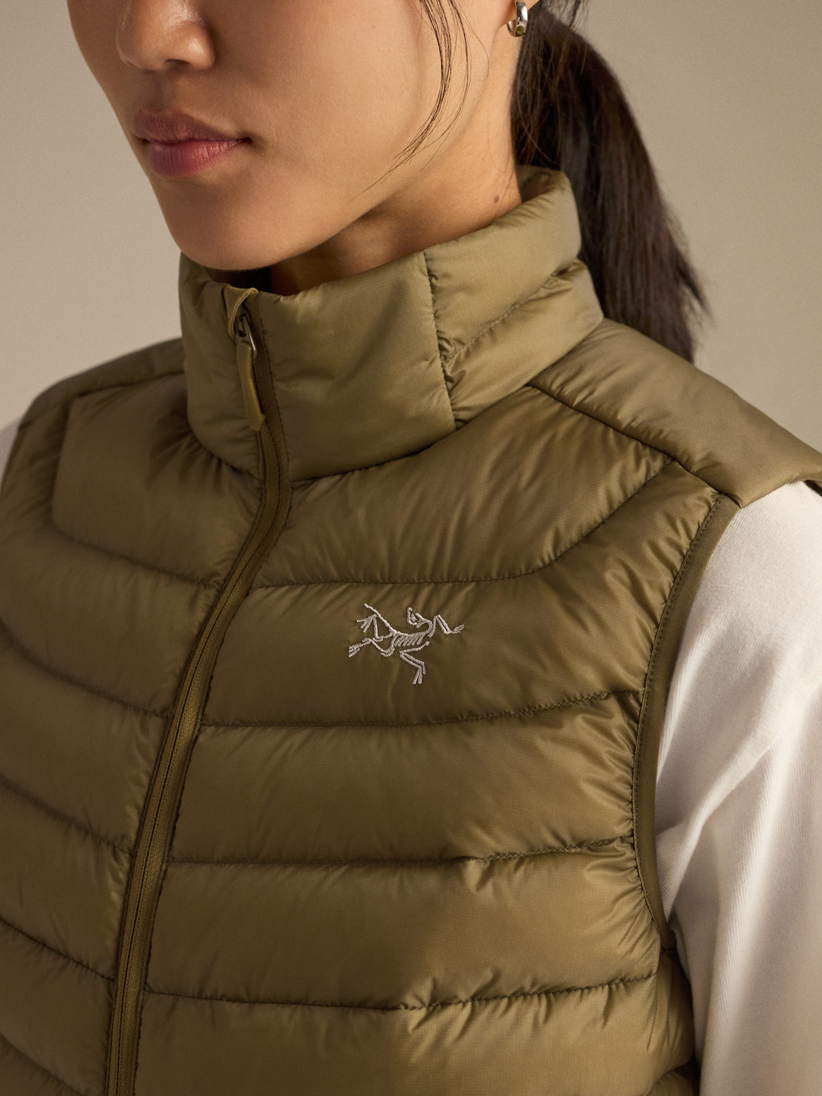 Cerium Vest Women's Bracken Fabric Detail