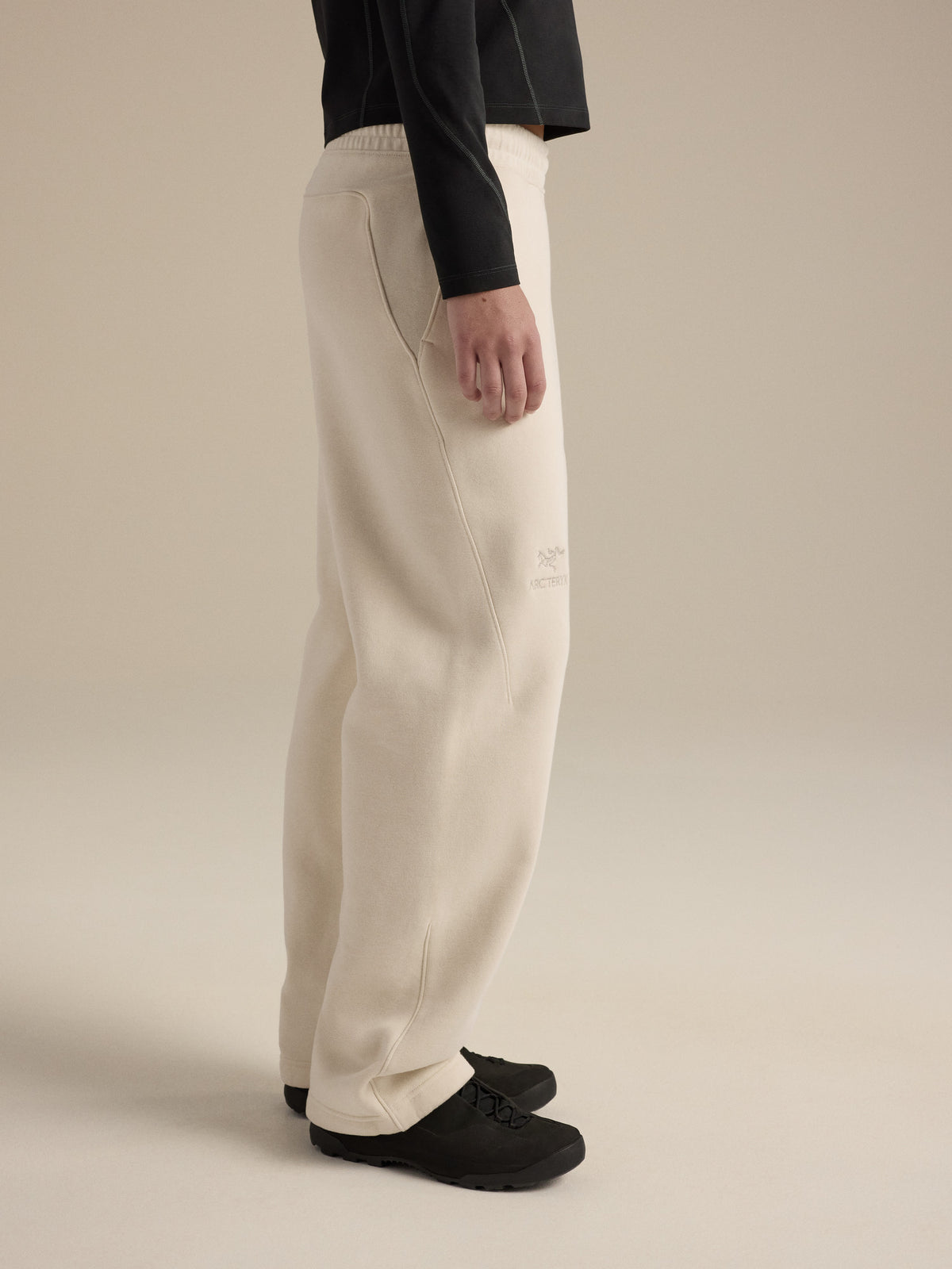 Emblem Fleece Jogger Women's Sea Salt Side View