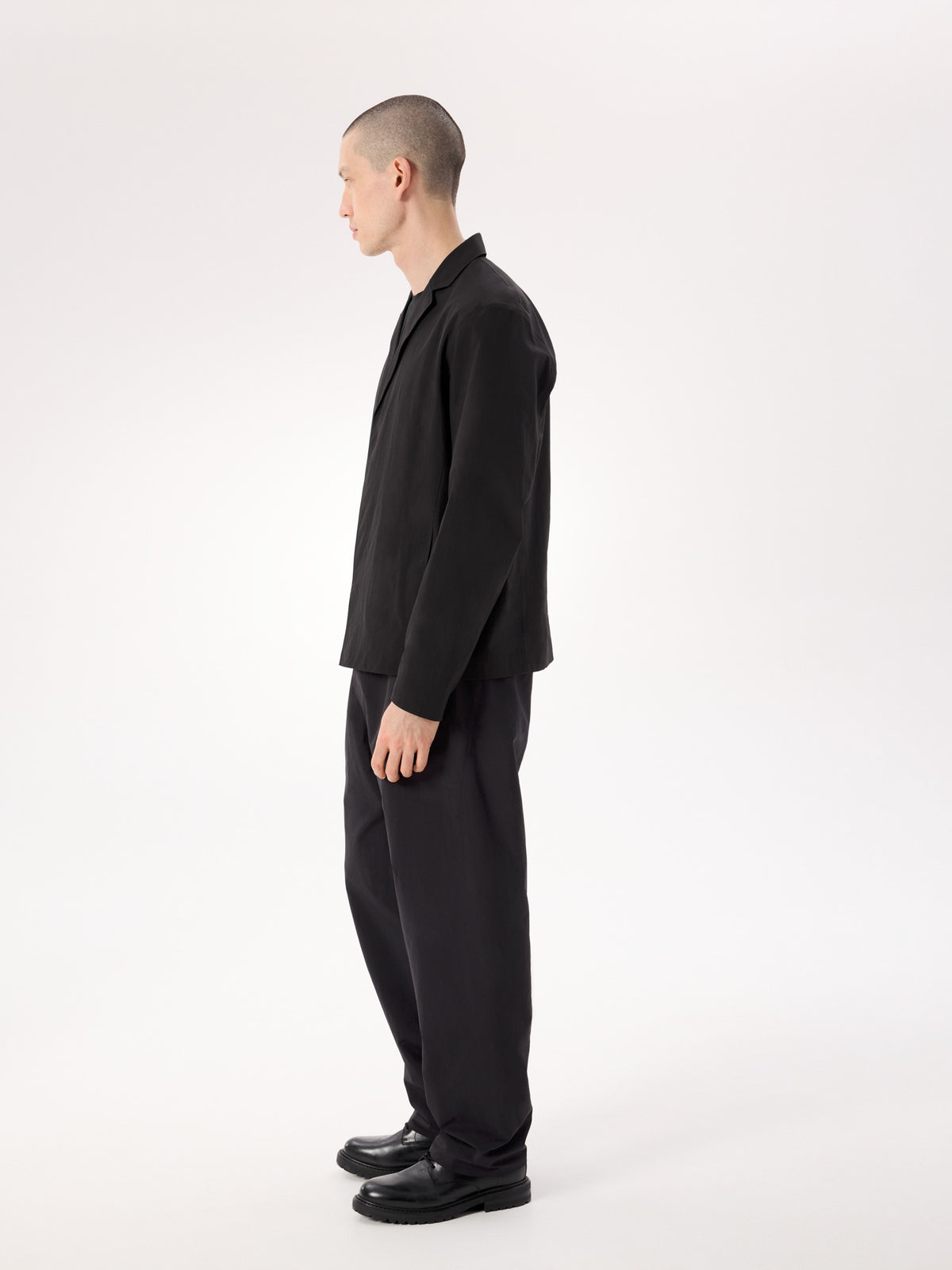 Spere SL Blazer Black Profile