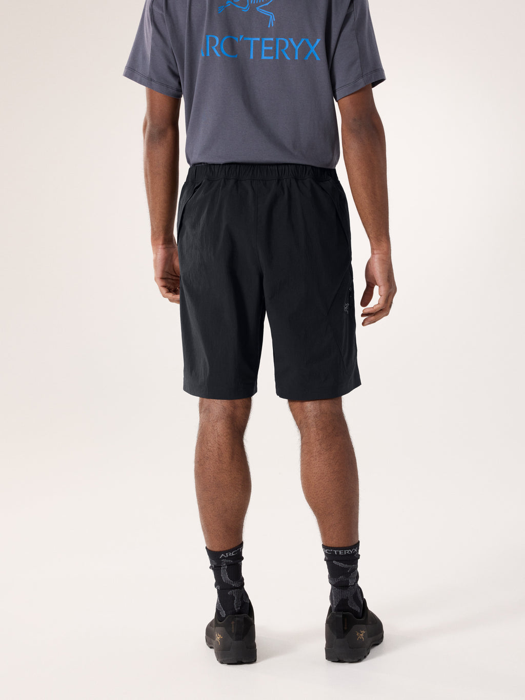 Konseal Short 9" Black Back View
