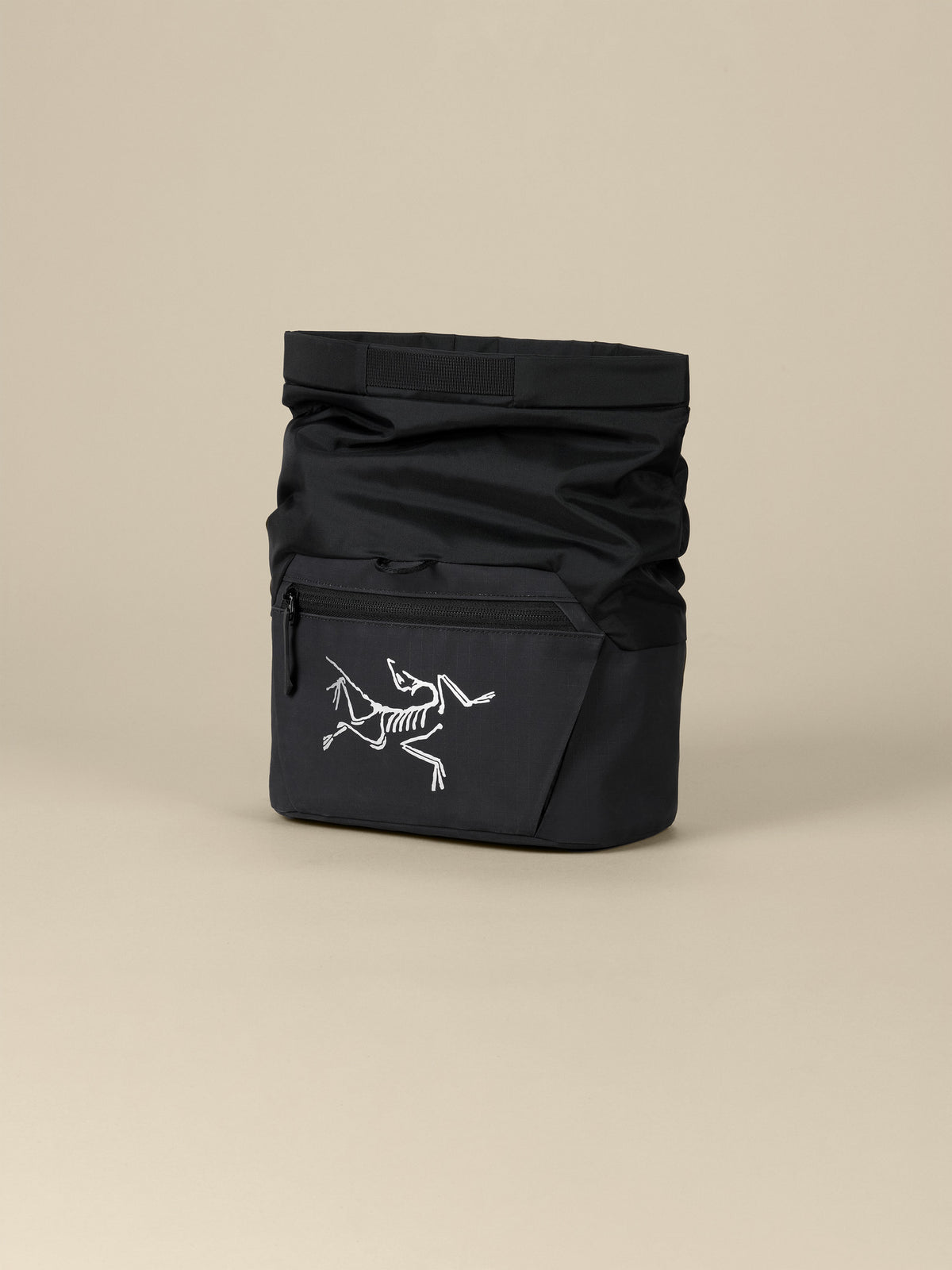Ion Chalk Bucket Black Open View