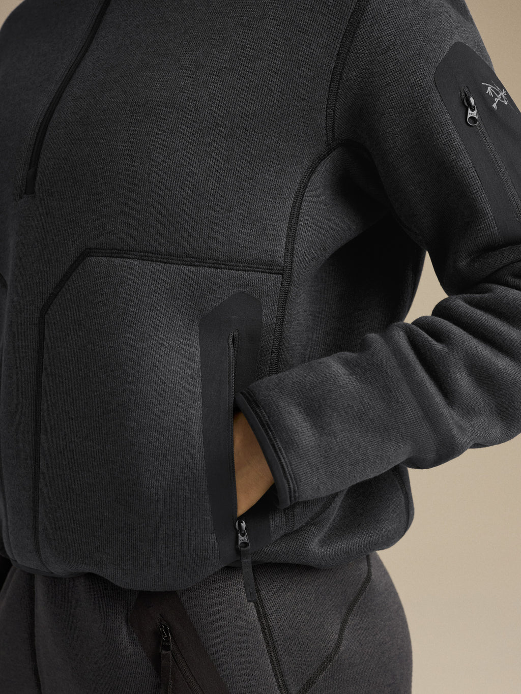 Covert 1/2 Zip Neck Women's Black Heather Fabric Detail