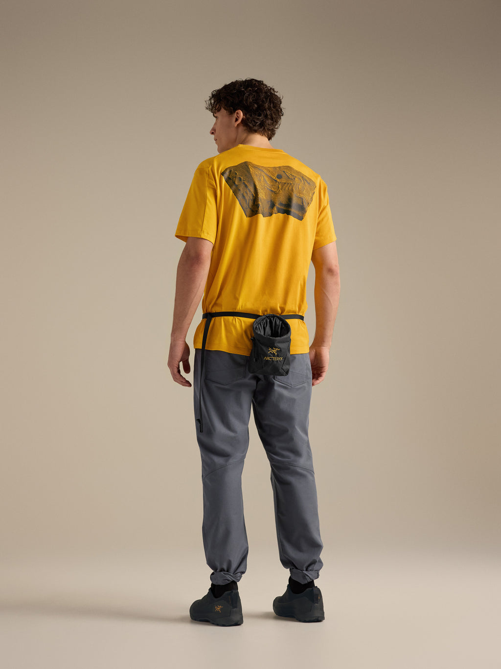 Ion SL Chalkbag 24K Black Full Body