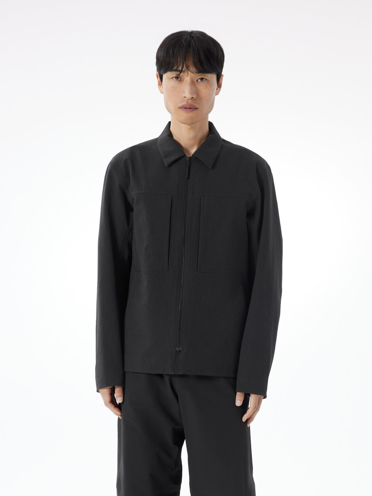 Mionn Insulated Overshirt Black Front View