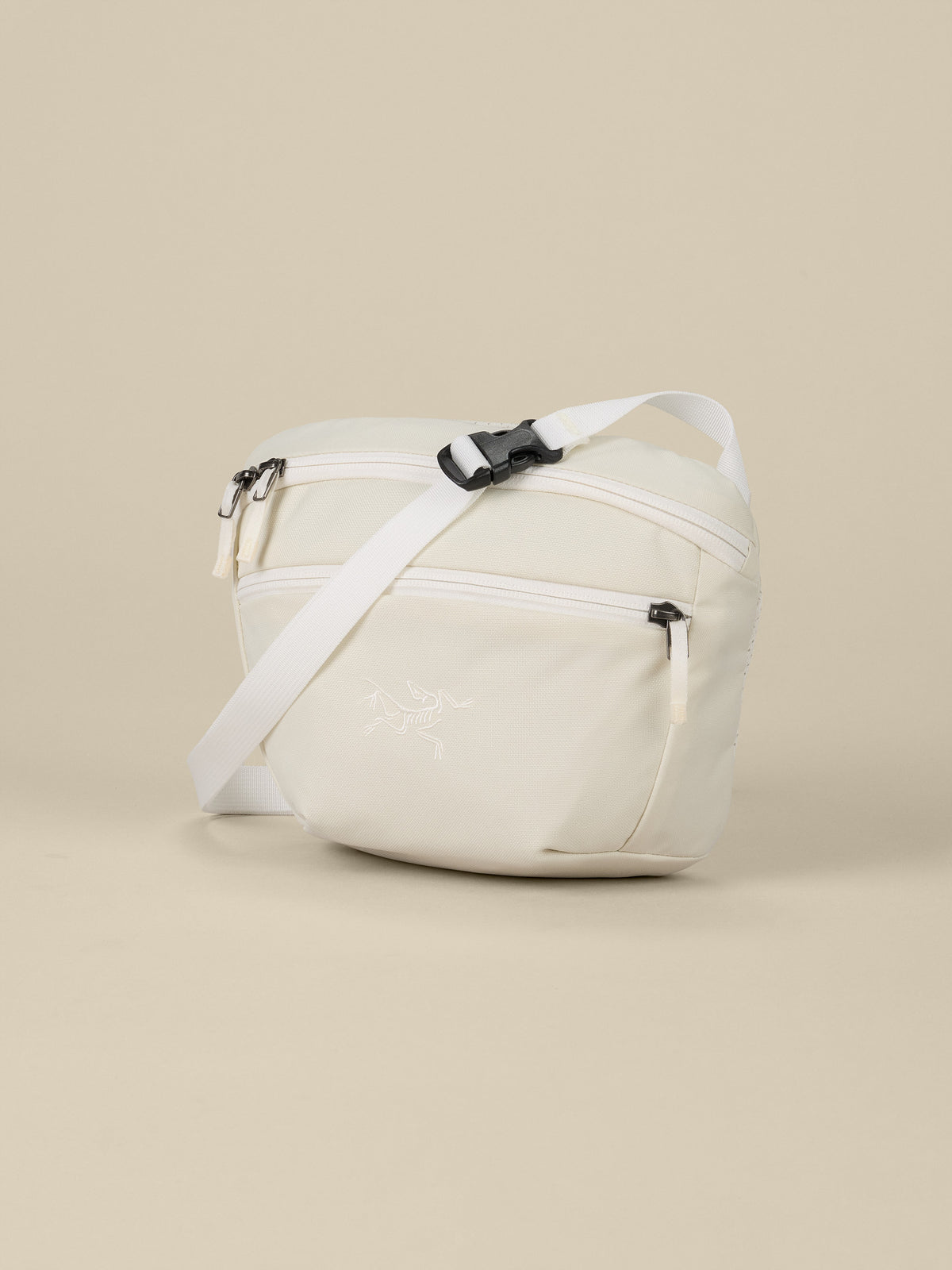 Mantis 2 Waist Pack Sea Salt Front