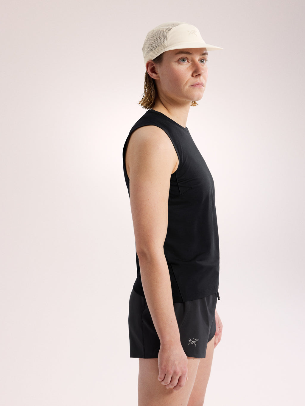 Norvan Tank Women's Black Side View