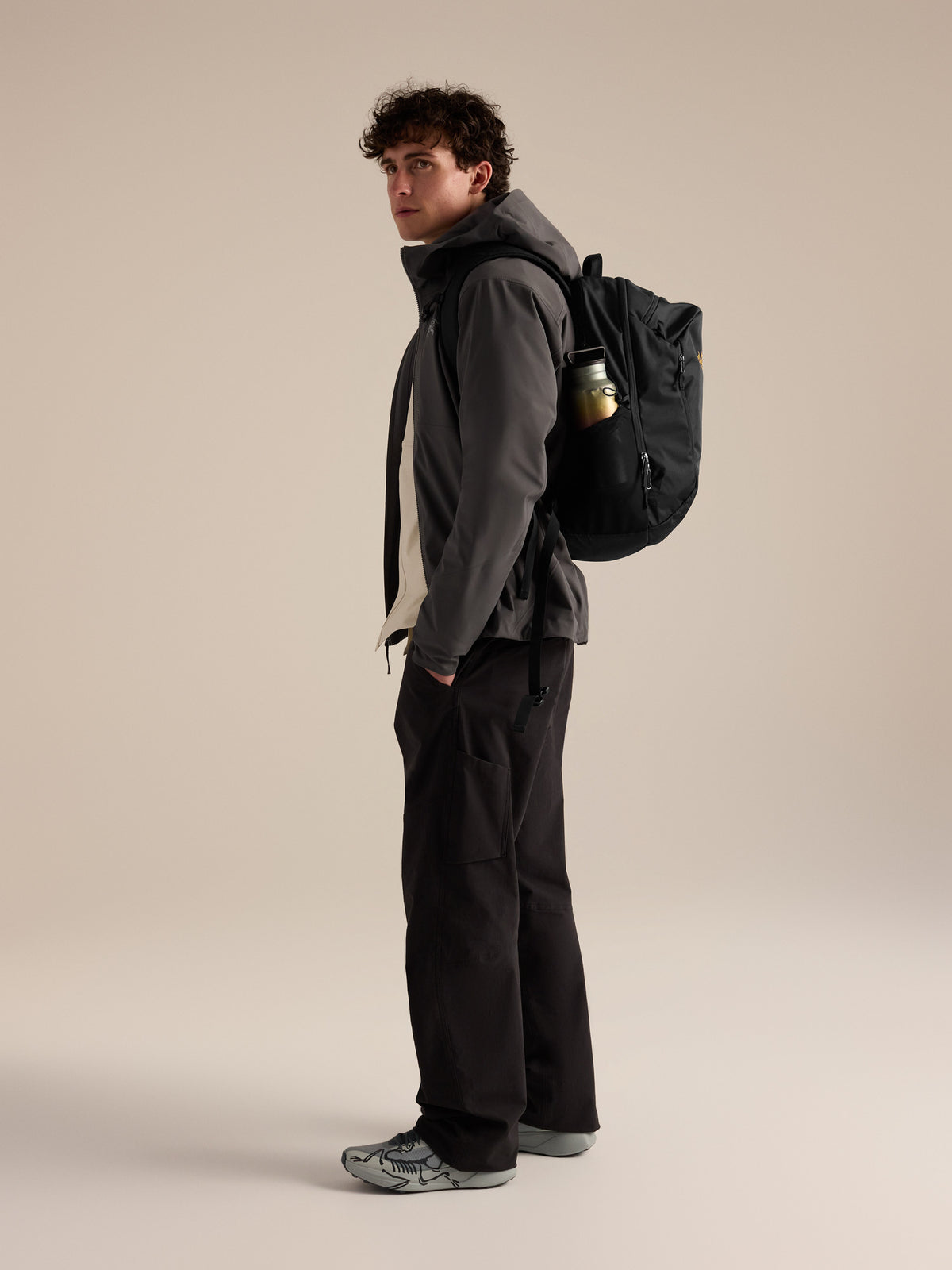 Mantis 26 Backpack Black Hover