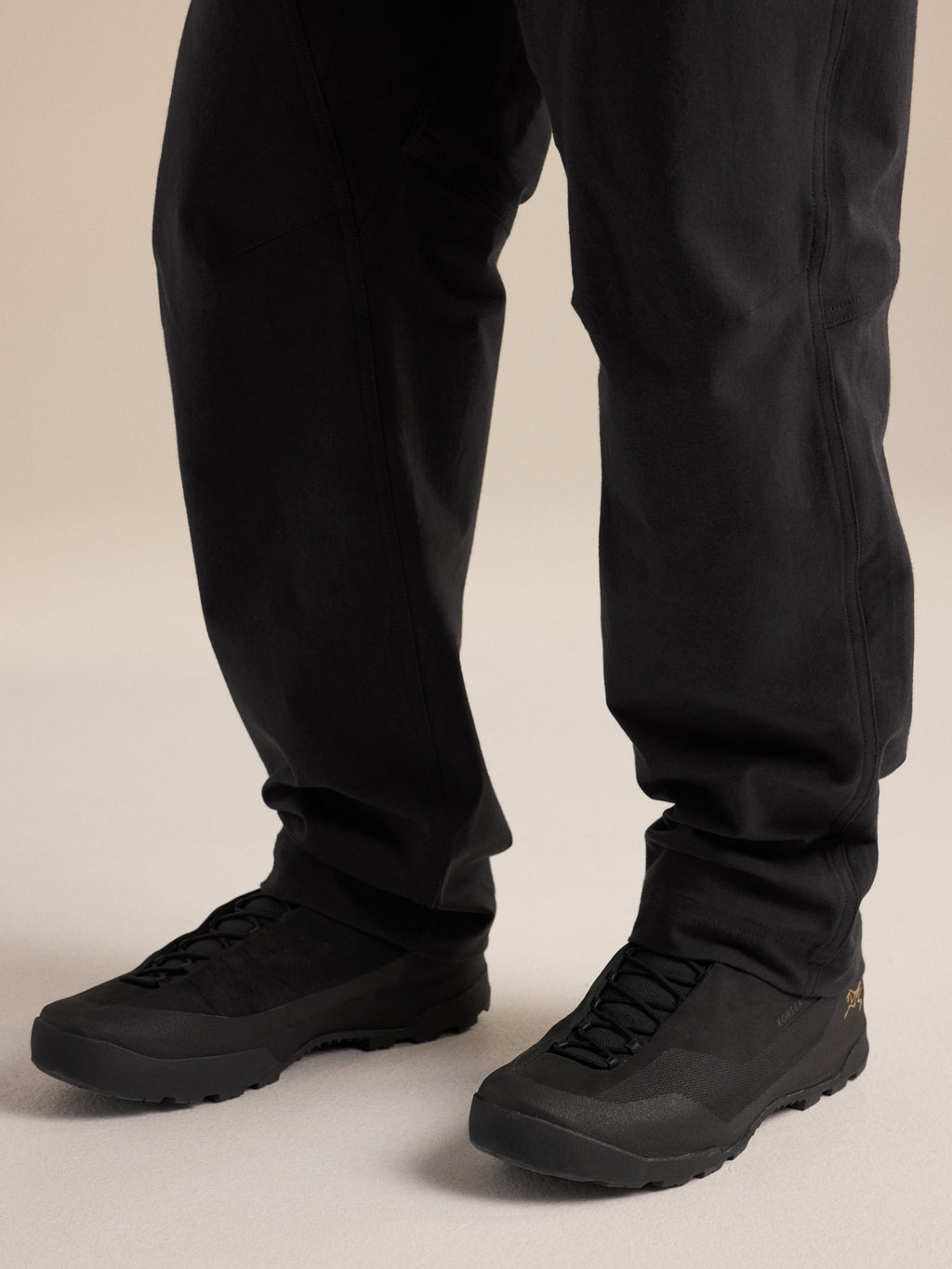 Cronin AR Pant Black Fabric Detail