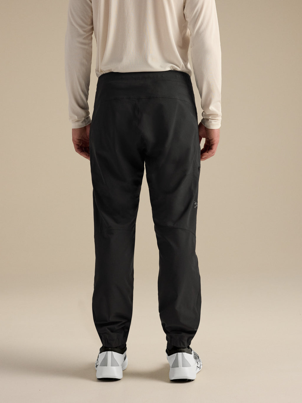 Gamma Jogger Black Back View