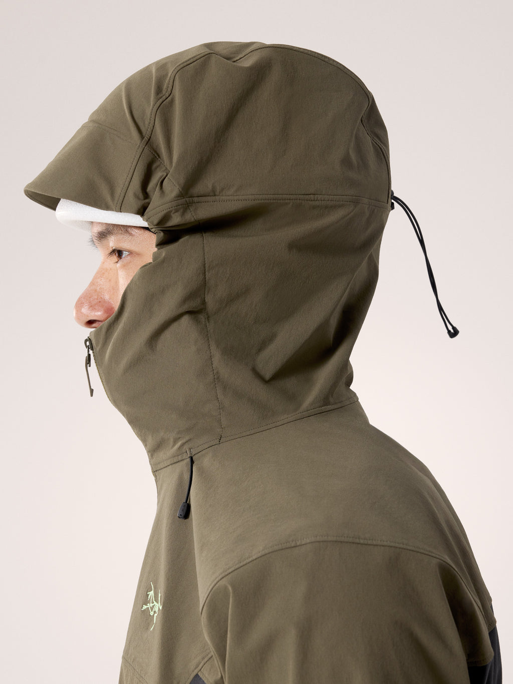 Serratus Hoody Spotlight Hood