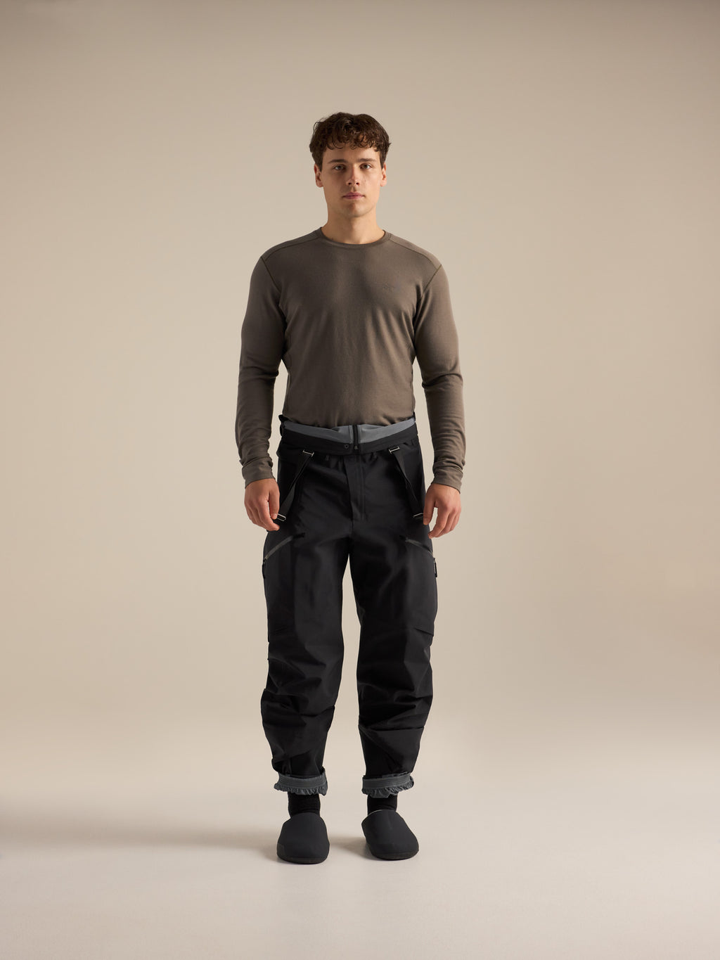 Satoro Merino Wool Crew Neck LS Mongoose Full Body