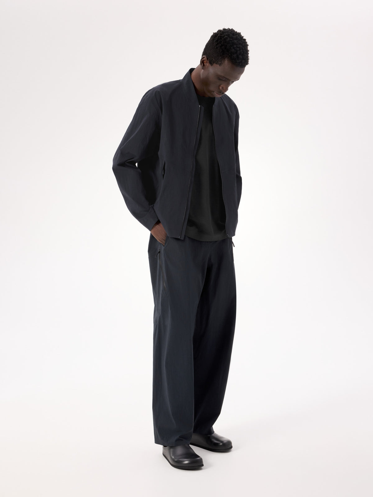 Diode Bomber Jacket Black Layering