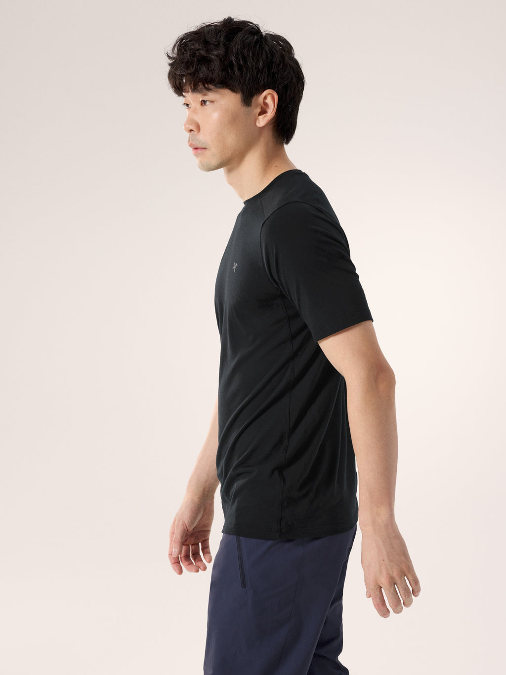 Ionia Merino Wool Shirt SS Black Side View
