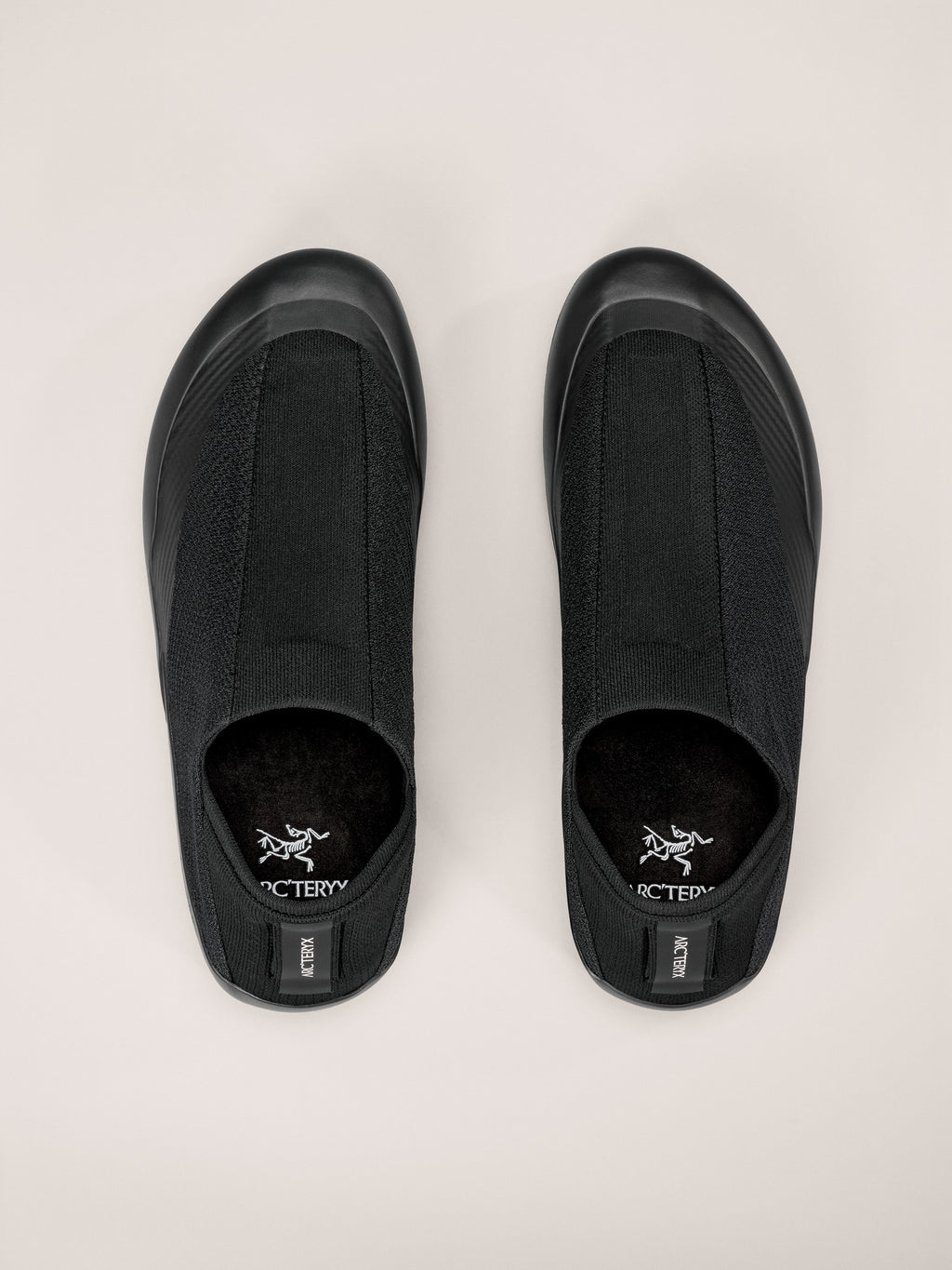 Kragg Shoe Women's Black/Black Pair