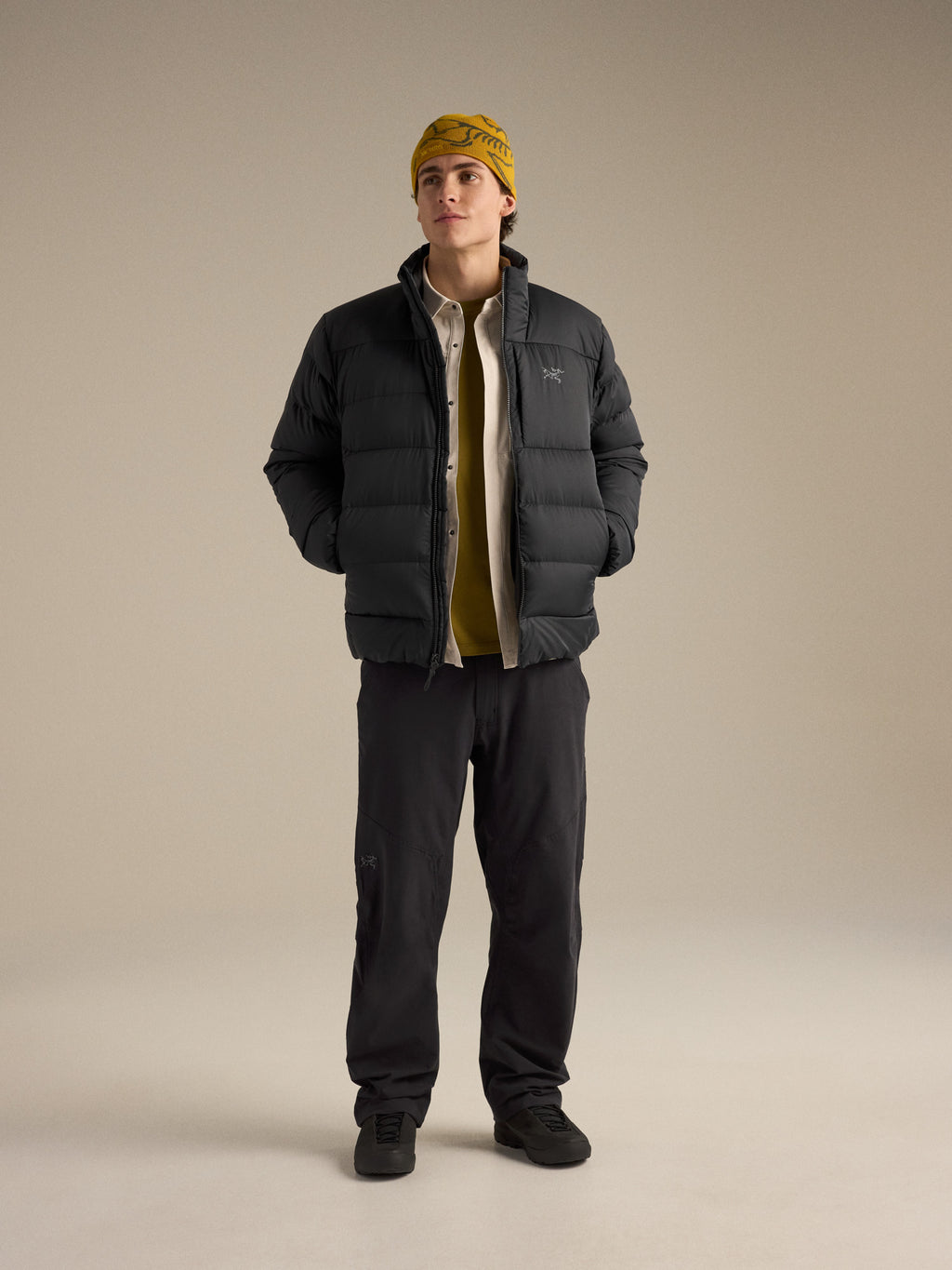 Thorium Jacket Black Hover