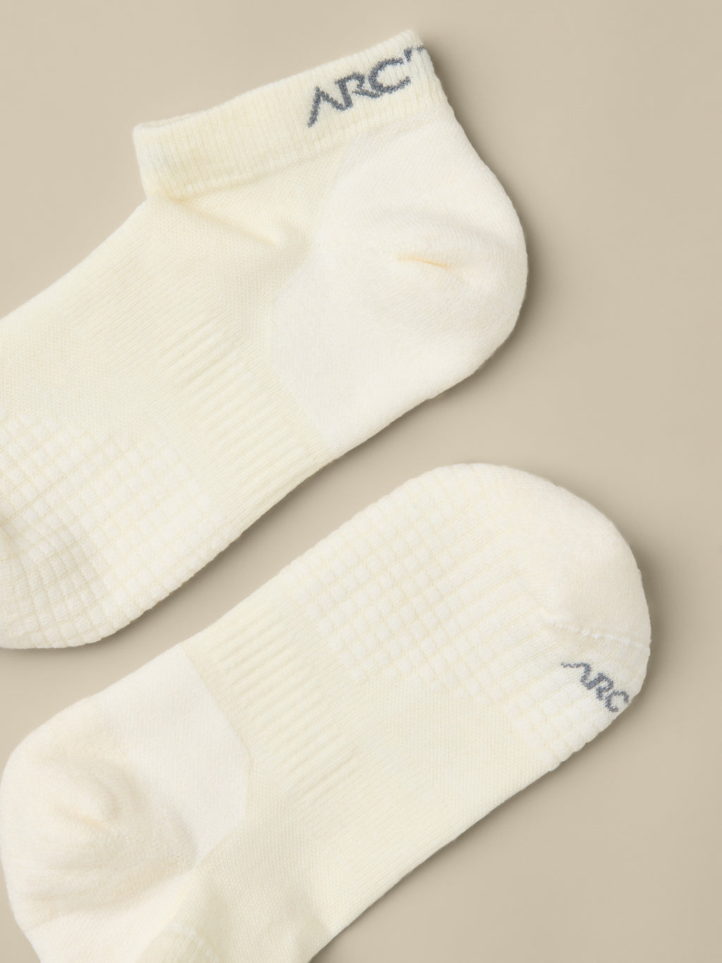 Merino Wool Low Cut Sock White Fabric Detail 1