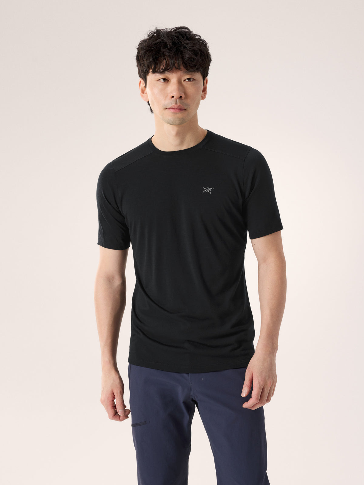 Ionia Merino Wool Shirt SS Black Front View