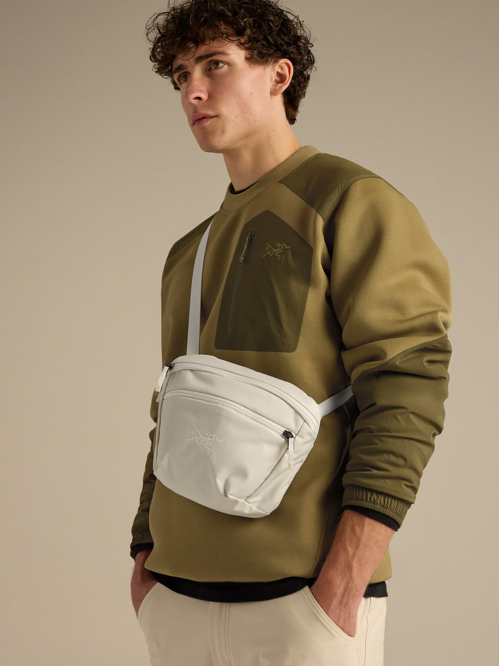 Mantis 2 Waist Pack Sea Salt Detail 1