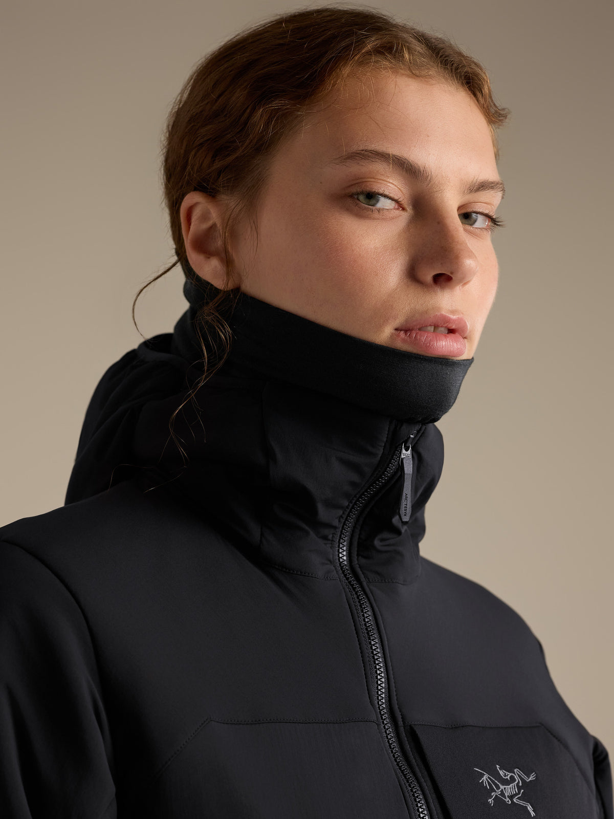 Satoro Merino Neck Gaiter Black / Arctic Silk Detail 1