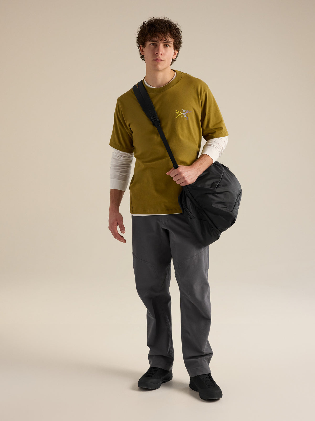 Index 40 Bouldering Bag 24K Black Full Body