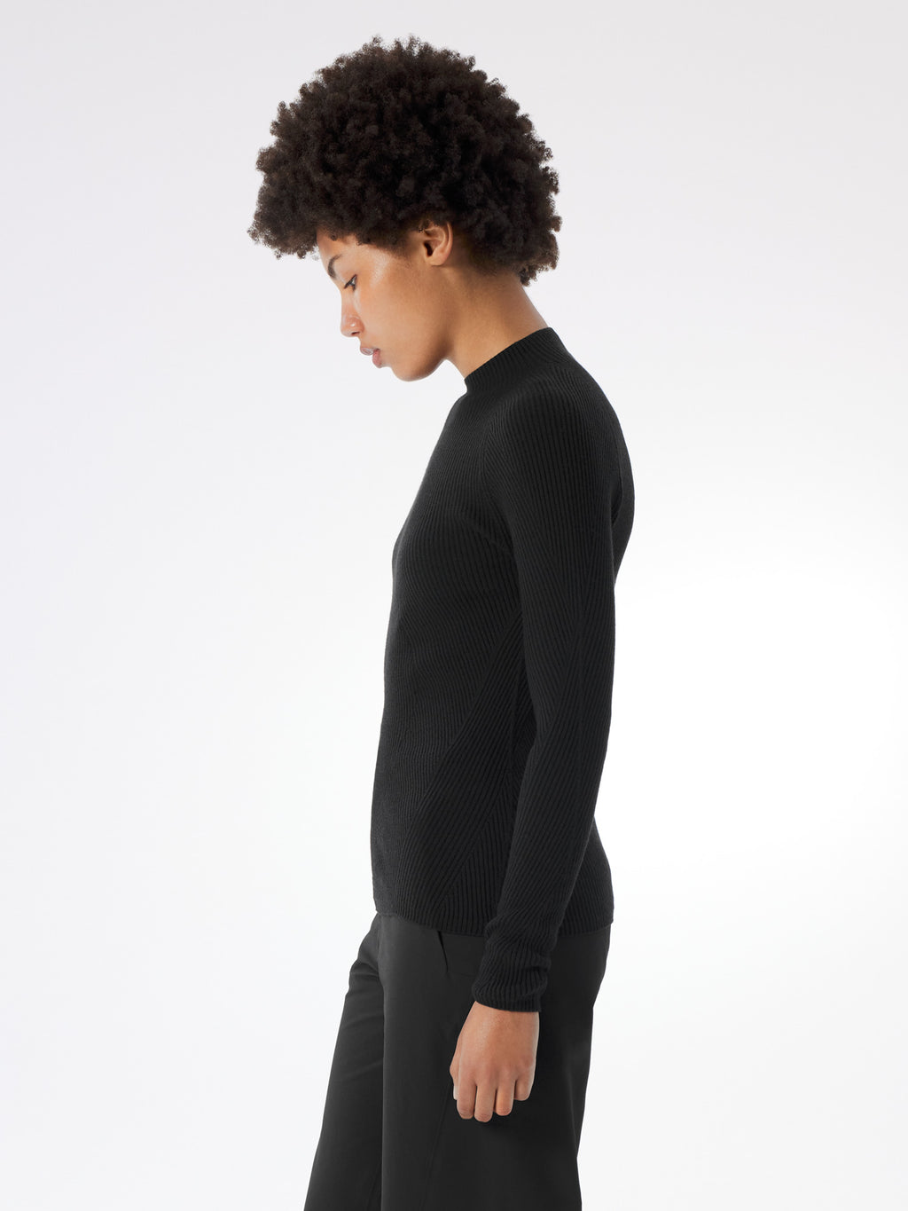 Conic Wool Midlayer Women's Black Profile