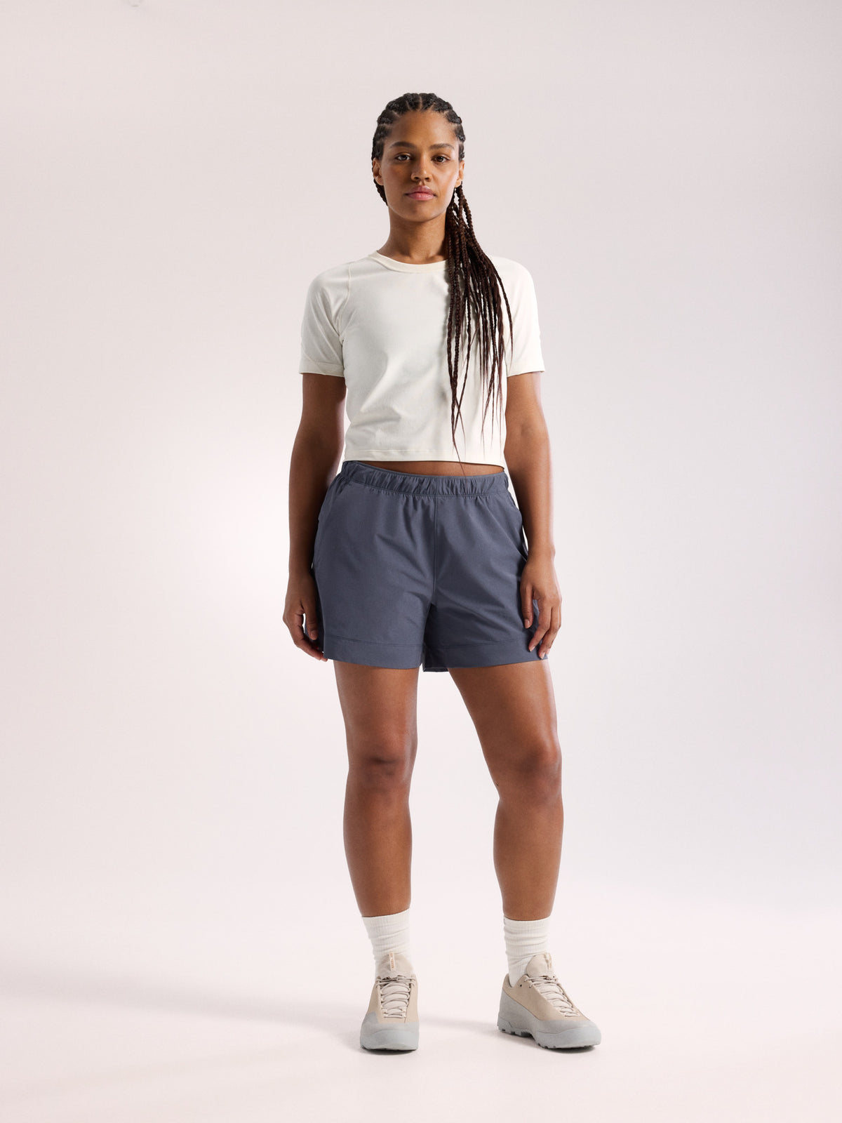 Sinsola Short 5" Women's Dk Stratus Full Body